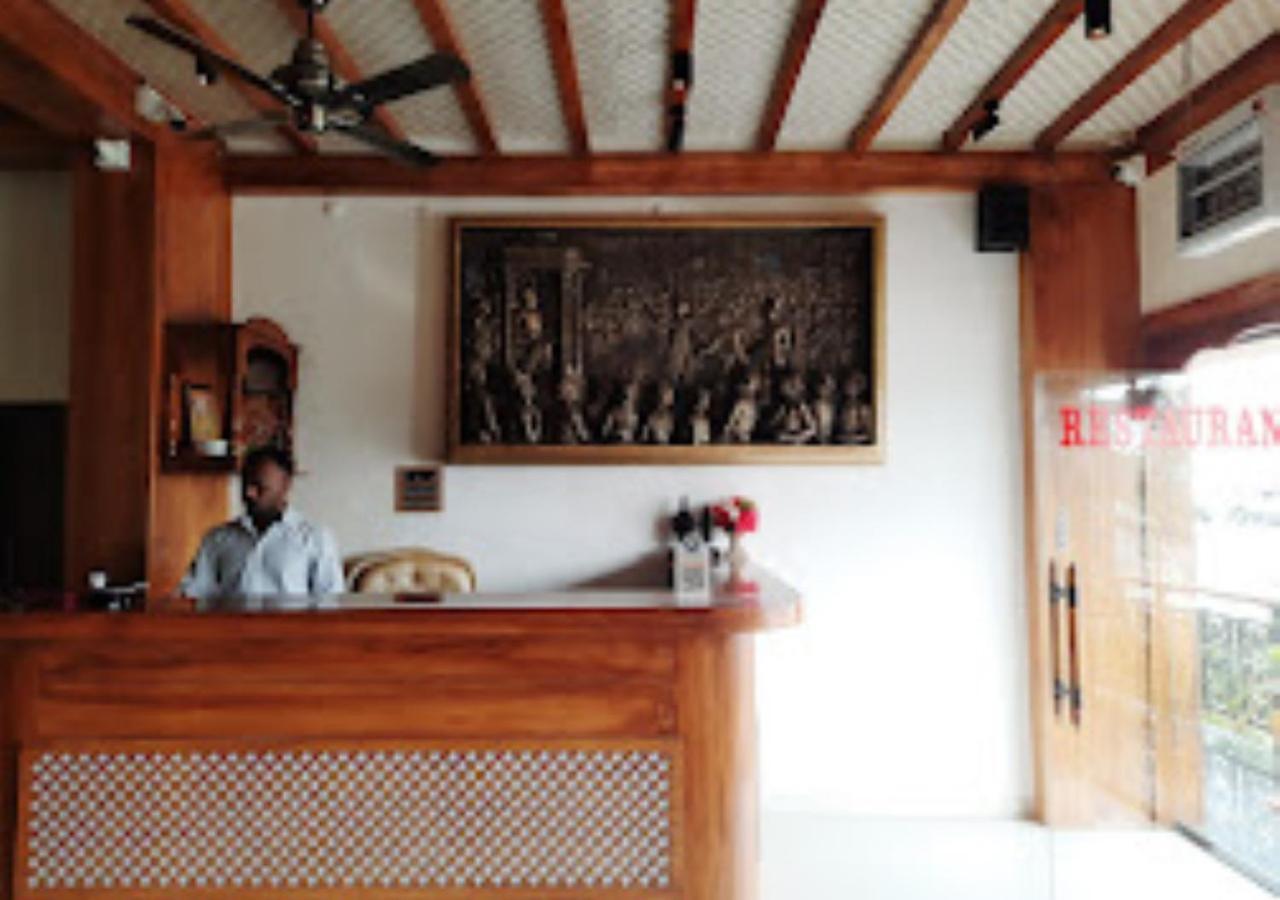 Hotel Rajwada Kapurhol Kapurwahal Екстериор снимка