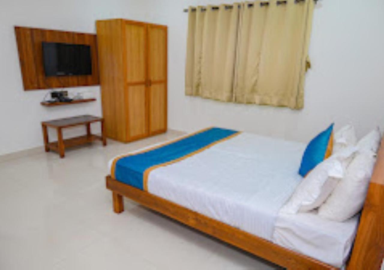 Hotel Rajwada Kapurhol Kapurwahal Екстериор снимка